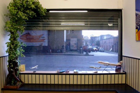 SE Barnet, "Travel Office (out)" (2007) archival pigment print